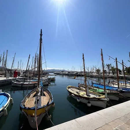 T2 Sur Le Port , Vue Mer, Clim, A Pied *