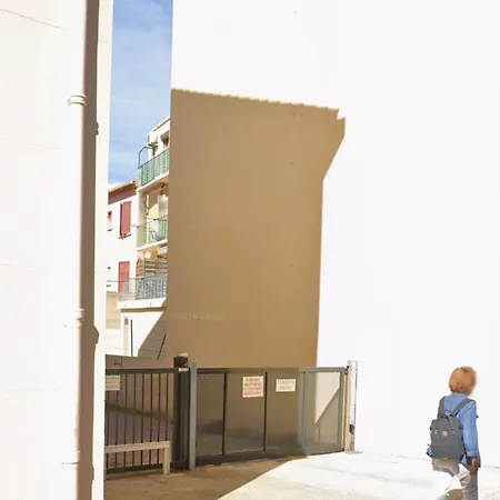 Daire With Sea View On Port De Sanary-sur-Mer